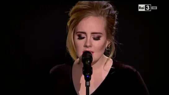 Adele - Hello (Live at Che Tempo Che Fa) 06 12 2015