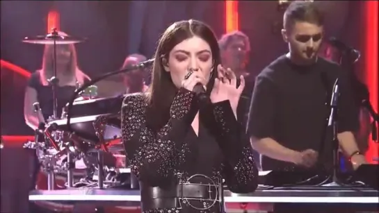 Disclosure - Magnets (feat. Lorde) [Live Saturday Night Live 14.11.2015]