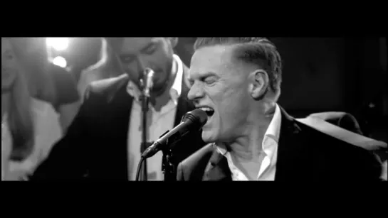 Bryan Adams - Brand New Day (Live RTL LATE NIGHT 10.11.2015)