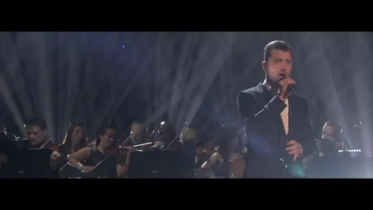 Sam Smith - Writings On The Wall (Live The Graham Norton Show 23.10.2015)