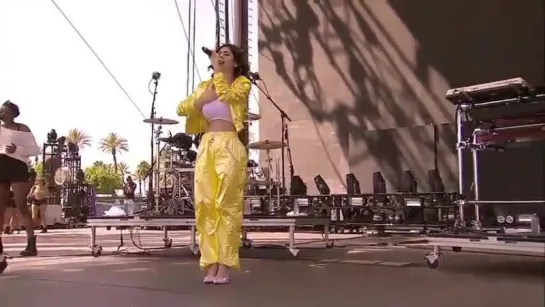 Clean Bandit feat. Marina and The Diamonds - Disconnect (Live @ Coachella 10.04.2015)