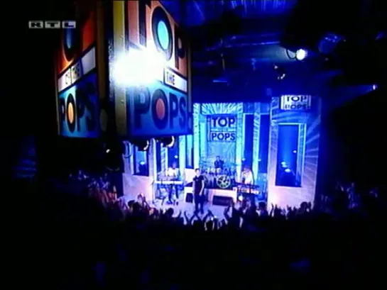 Depeche Mode - I Feel Loved, Top Of The Pops, RTL, Germany, (09.08.2001)