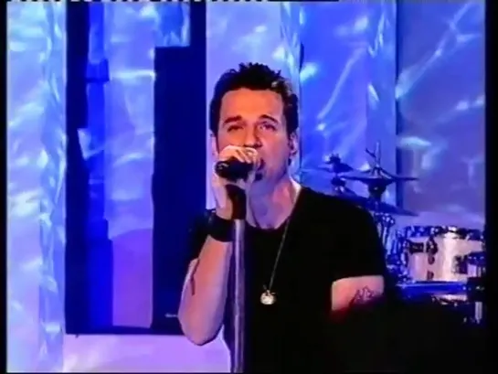 Depeche Mode - Dream On, Top Of The Pops, RTL, Germany, (04.05.2001)