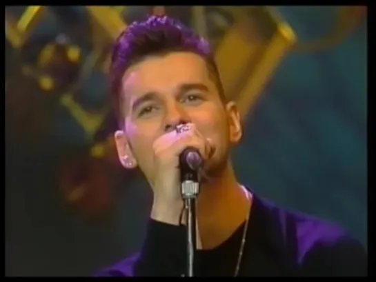 Depeche Mode - Peter`s Pop Show, ZDF, Germany, (02.12.1989)