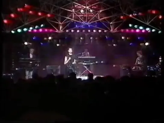 Depeche Mode - A Question Of Time, Tocata, TVE, Spain, (03.12.1986)