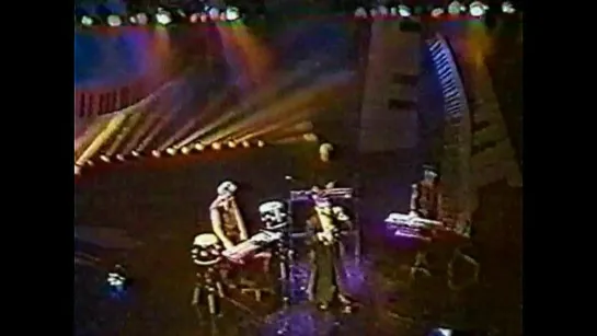 Depeche Mode - Shake The Disease, Certain Leeb Show, Antenne 2, France, (July 1985)