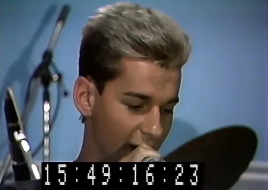 Depeche Mode - Everything Counts ⧸ Love In Itself, Berlin, Germany (RTL IFA) (Remastered)(09.03.1983)