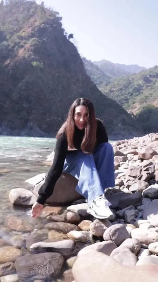 Karisma Kapoor in Rishikesh 🤍