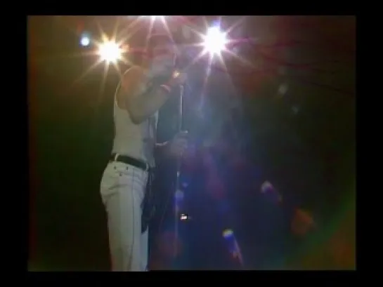 Queen On Fire - Live At The Bowl