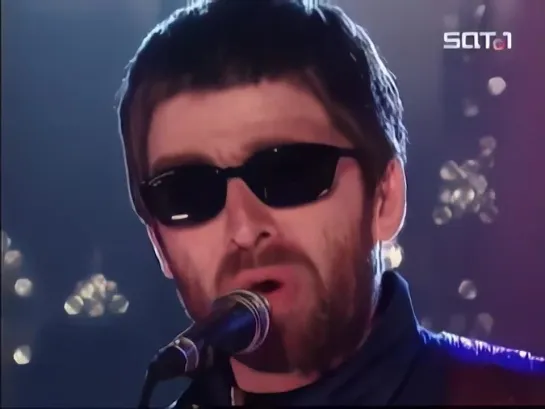 Oasis - Little By Little (Live at the Harald Schmidt Show 2002)