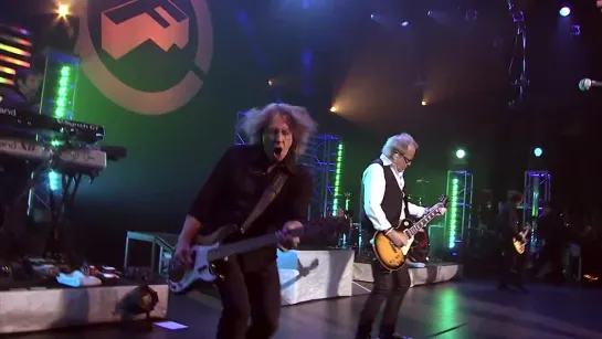 Foreigner - Double Vision (Rockin At The Ryman)