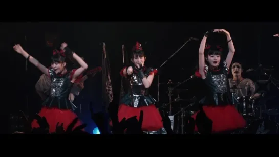 2. BABYMETAL - Uki Uki ★ Midnight (Live Apocrypha -THE BLACK MASS- 2015)