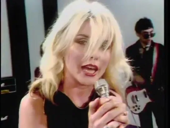 Blondie - Hanging on the Telephone