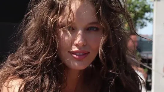 Emily Didonato - Acqua Di Gioia HD 720p