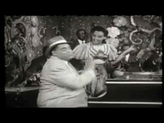 Honeysuckle Rose - Fats Waller, 1941