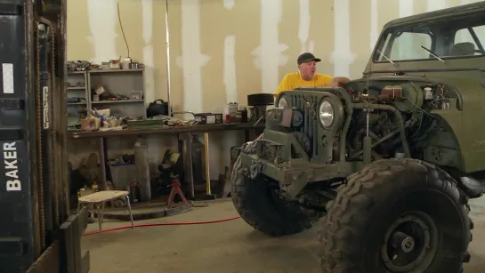 Roadkill Garage S01E07 Freiburgers Jeep Rocks