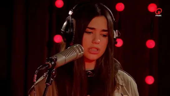 Dua Lipa - Be The One (live bij Q music 02.03.2016)