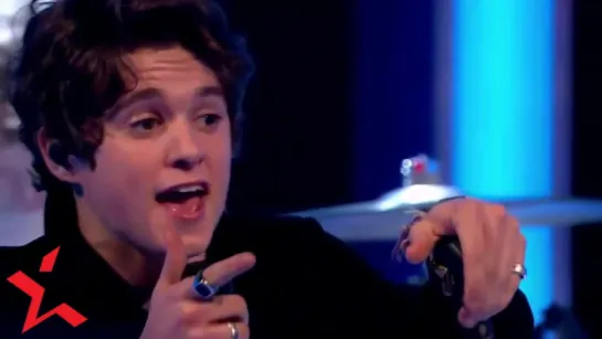 The Vamps - Rest Your Love (Live Alan Carr’s New Year Specstacular! 31.12.2015)