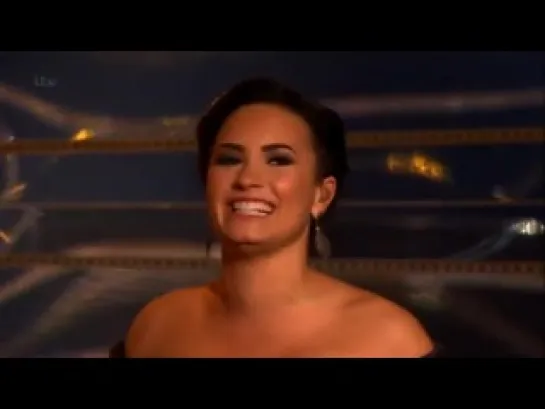 Olly Murs & Demi Lovato - Up (Live @ The X Factor UK)