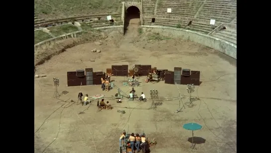 Pink Floyd - 1972 - Echoes - Live at Pompeii