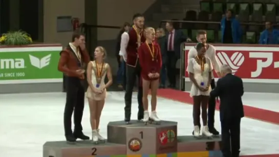 Pairs Victory Ceremony - 2015 Nebelhorn Trophy