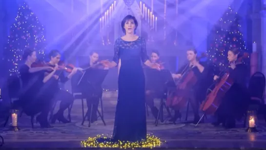 Enya — Adeste Fideles, The Spirit Of Christmas Past, Oíche Chiúin (Christmas Carols from Cork, RTÉ, 24.12.2016)