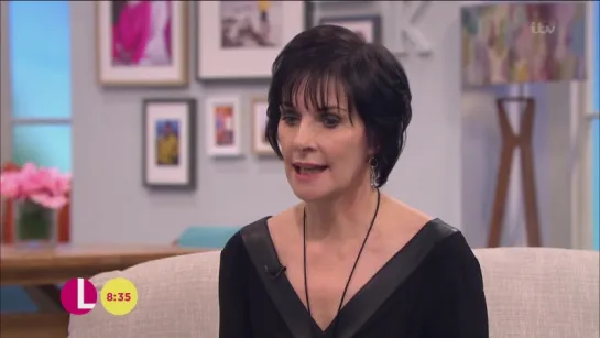 Enya - Interview on "Lorraine", ITV (London, 19.11.2015) UK