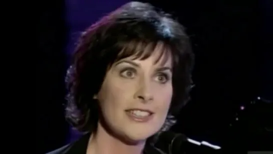 Enya - Only Time (World Music Awards, 02.05.2001) Monaco