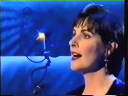 Enya - Marble Halls (Kenny Live Show, 15.11.1997) Ireland