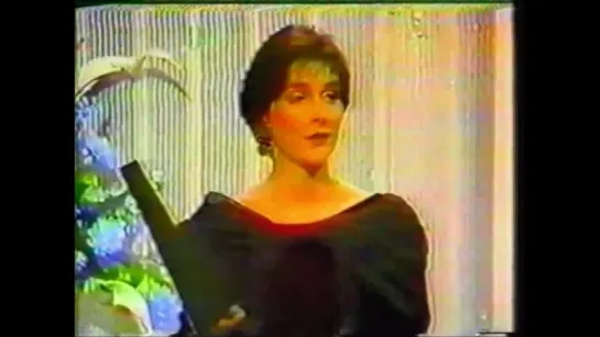 Enya - 'New Sound of 1988' award (28.12.1988)