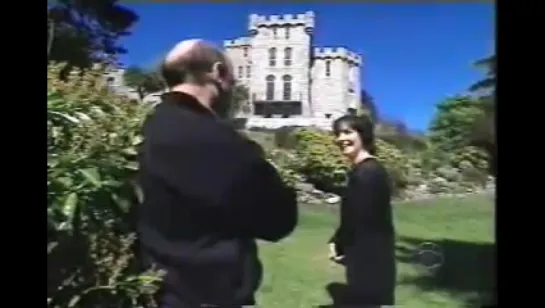 Enya - CBS Sunday Morning Interview (28.10.2001) USA