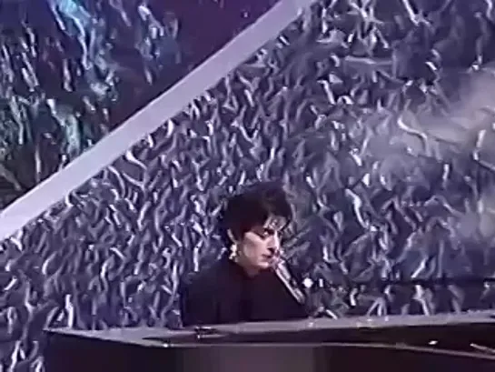 Enya - Orinoco Flow (Music Fair FUJI TV, Japan) 1989