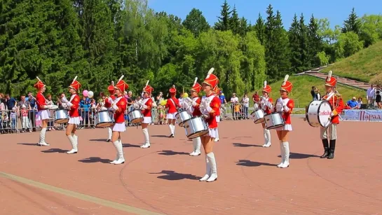 Выступление ритм-студии Созвездие на Параде колясок 2018 г.Брянск