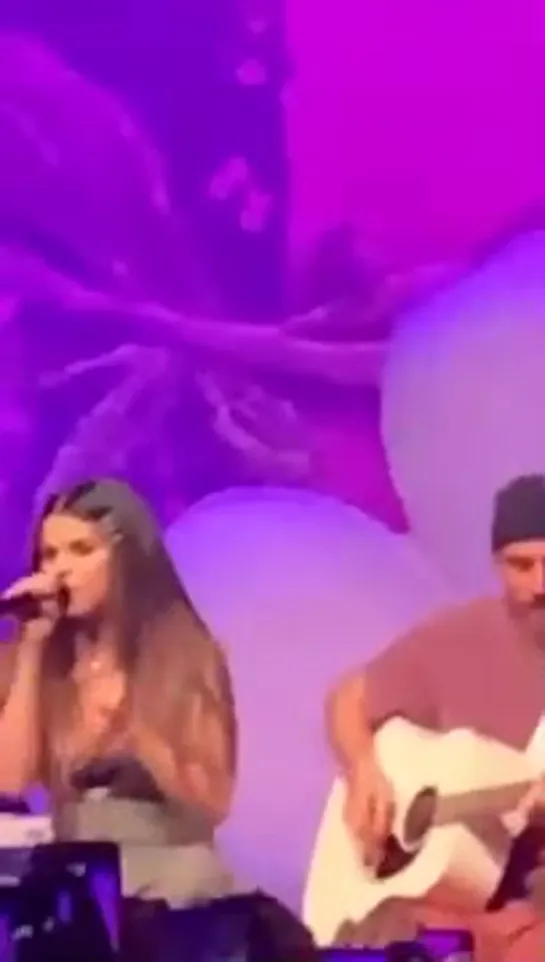 Selena performing Anxiety with Julia Michaels