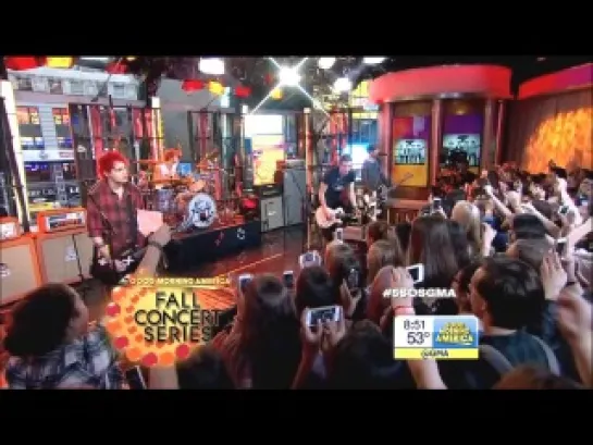 5 Seconds Of Summer - She Looks So Perfect (Live GMA 30.09.2014)