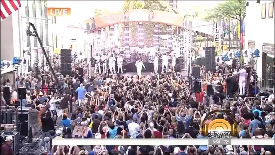 Usher - OMG (Live @ Today Show)