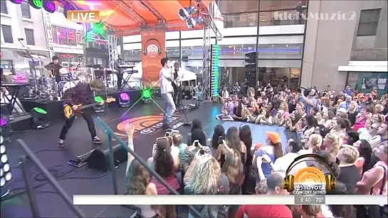 Maroon 5 - Maps (Live Today Show 1.09.2014)