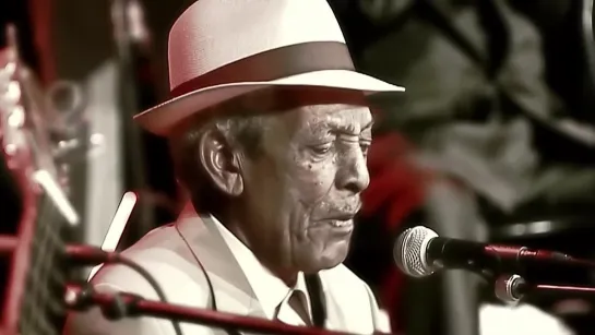 Buena Vista Social Club - Chan Chan at Carnegie Hall (Official HD Video)