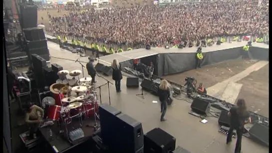 Saxon - Download Festival 2012 - Part 1.