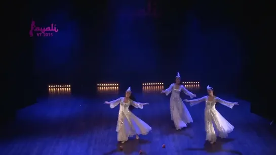 Panjareh Baz Mishavad _ Persian dance رقص فارسی with Parvaz, at Layali, Sweden 2015