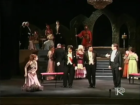 Johann Strauss - The Bat / Die Fledermaus -  performed in Russian