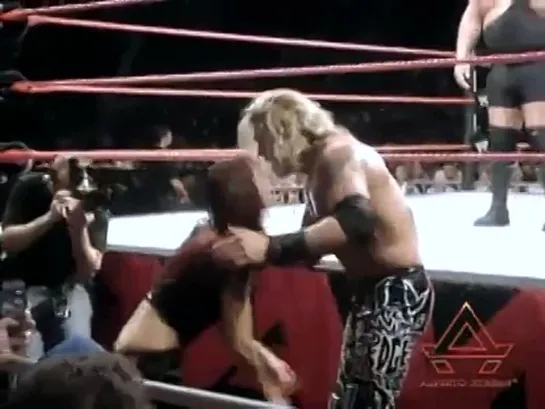 Lita Kissing Edge Dick!