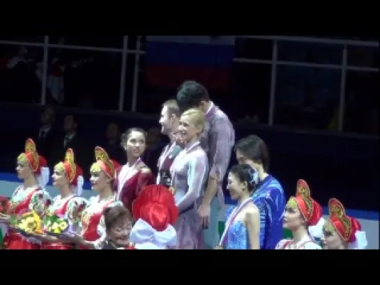 Grand Prix Final 2012, Pairs Victory Ceremony