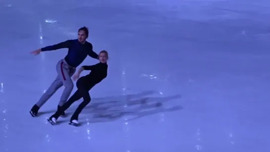 Ice Legends 2016 - Tatiana Volosozhar  Maxim Trankov - Masquerade_Valse rehearsal