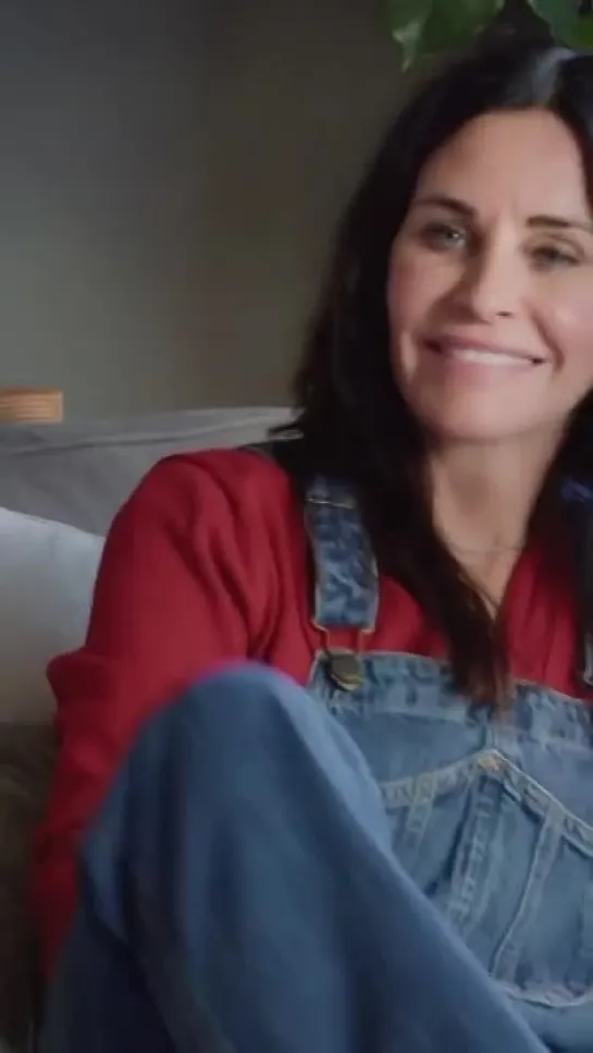 Courteney Cox - Feels like yesterday