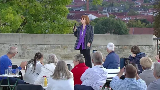 Maggie Reilly - "Everytime We Touch" (ZDF-Fernsehgarten, 9 October 2022)