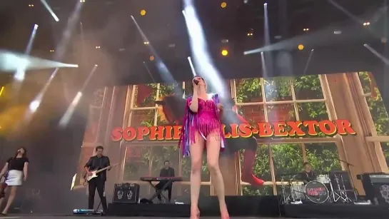 Sophie Ellis-Bextor - Isle of Wight Festival (16 June 2023)