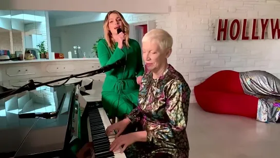 Annie & Lola Lennox - "There Must Be An Angel" (1 December 2021)