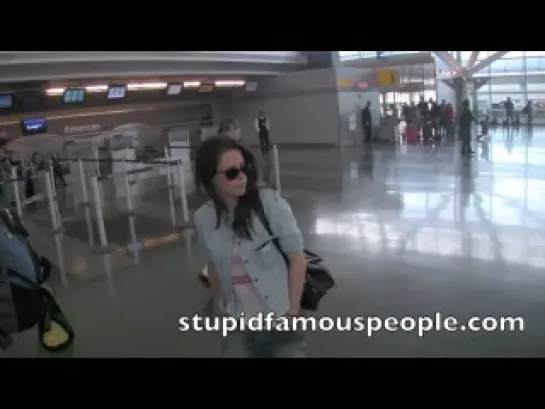 Kristen Stewart walks through JFK Airport