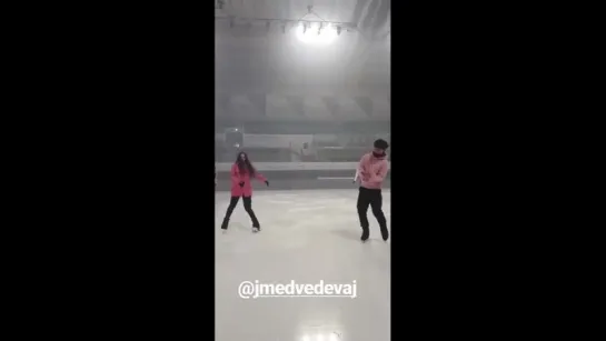 Zhenya dancing her beloved EXO never gets old